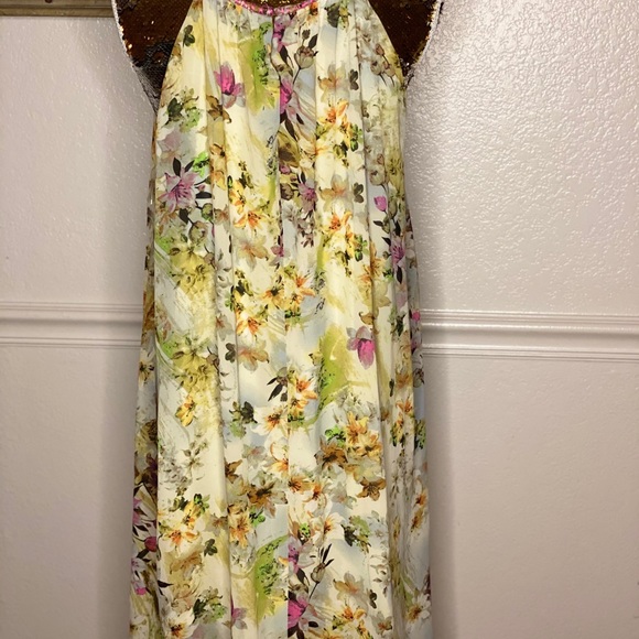 Kori America floral mini dress size large. - Picture 2 of 3